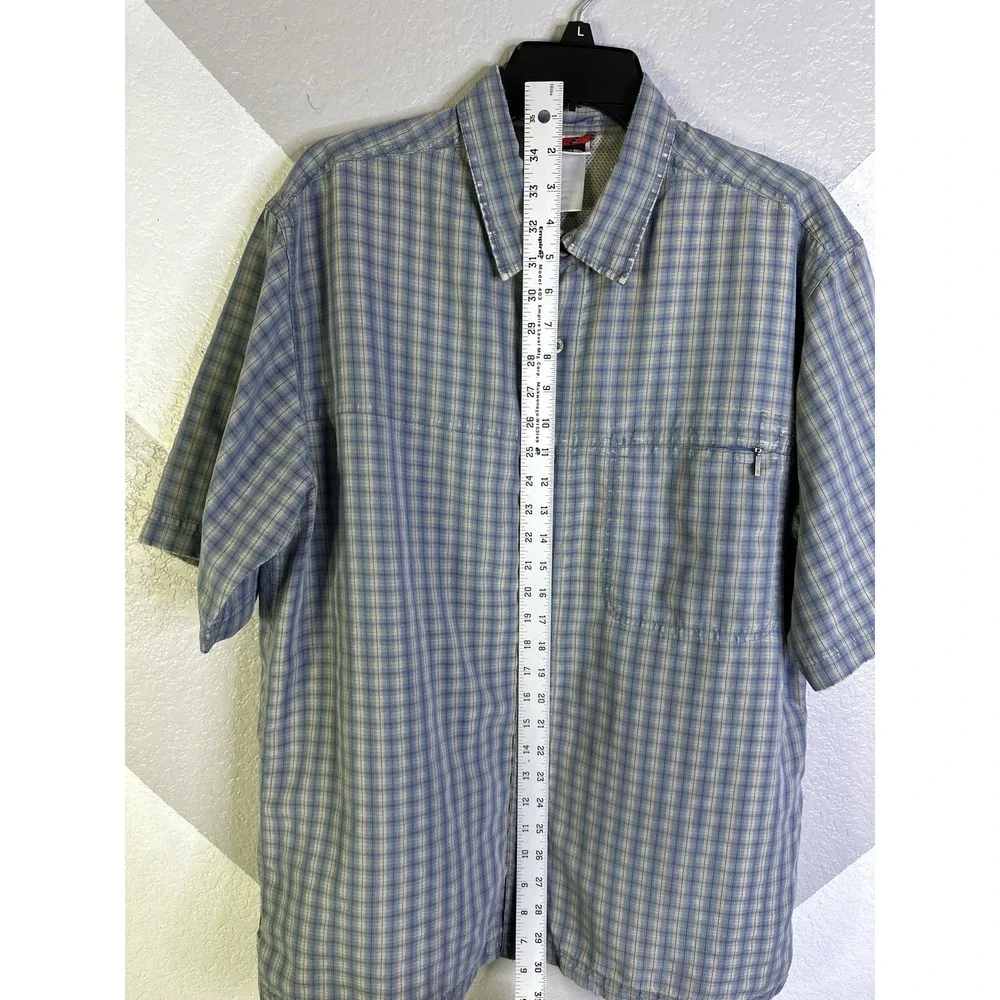The North Face Mens Worn Plaid Striped Button Up Shirt Size Medium Zipper Pocket